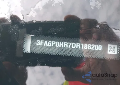 2013 Ford Fusion Se z USA, uszkodzony, nr VIN 3FA6P0HR7DR188200